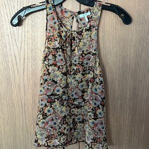 Floral crop top